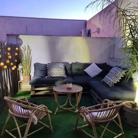 Appartcosy Emplacement Ideal Avec Terrasse & Parking Prive Nîmes Extérieur photo