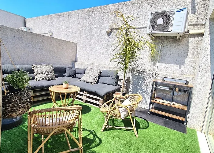 Appartcosy Emplacement Ideal Avec Terrasse & Parking Prive