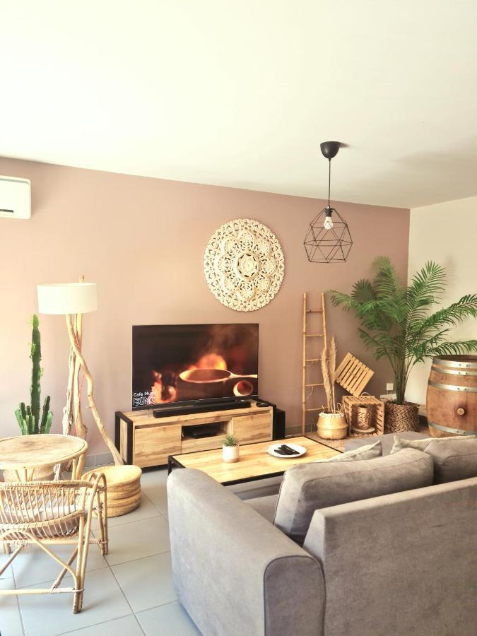 Appartcosy Emplacement Ideal Avec Terrasse & Parking Prive *
